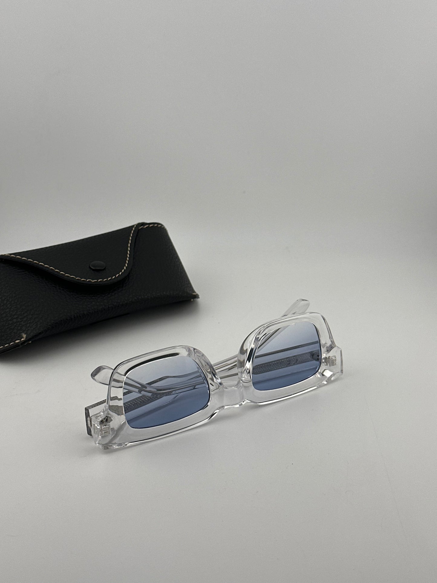Ayris Blue