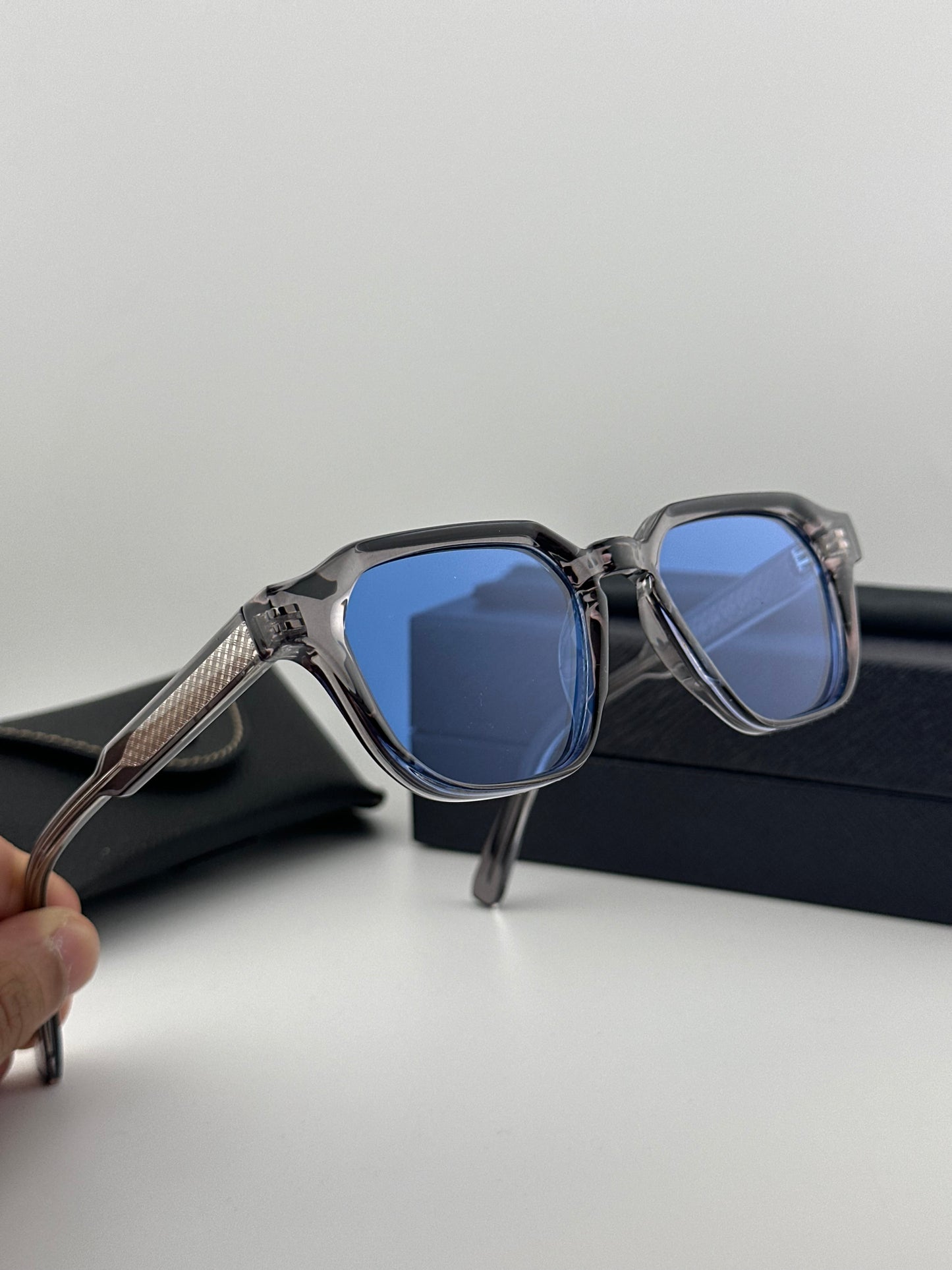Nocturne Blue