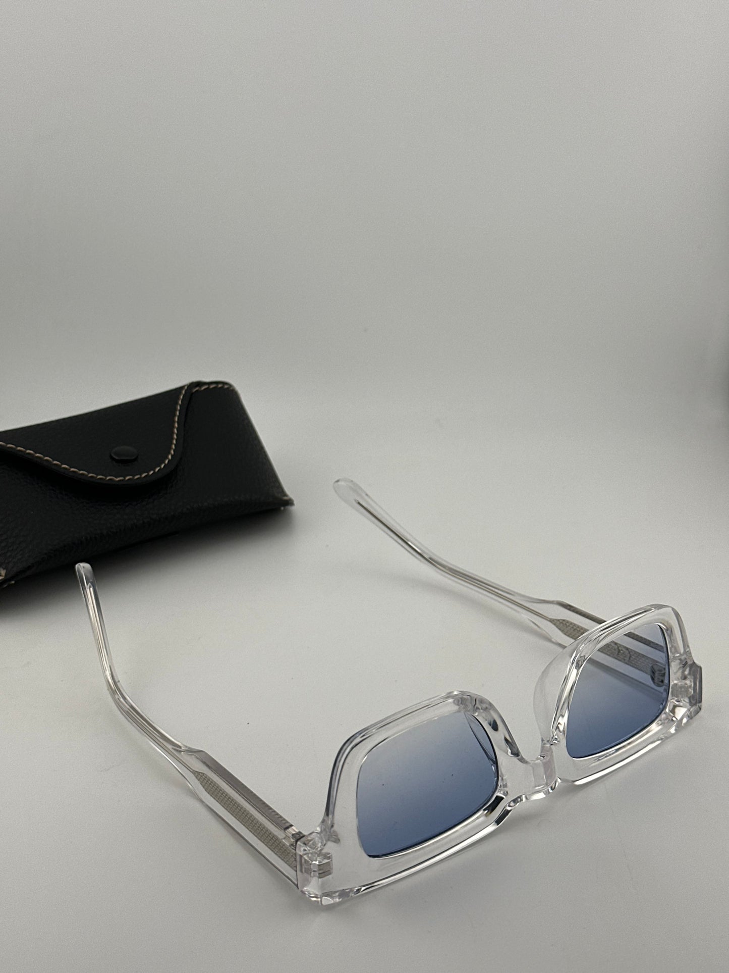 Ayris Blue