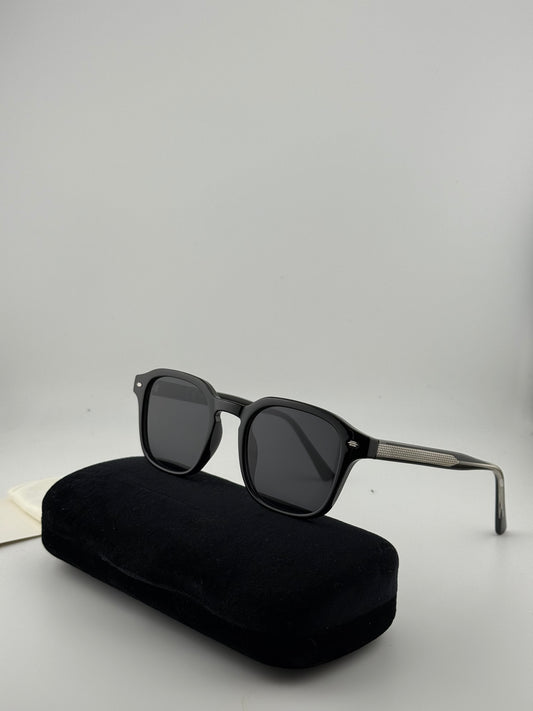 Prisma Black