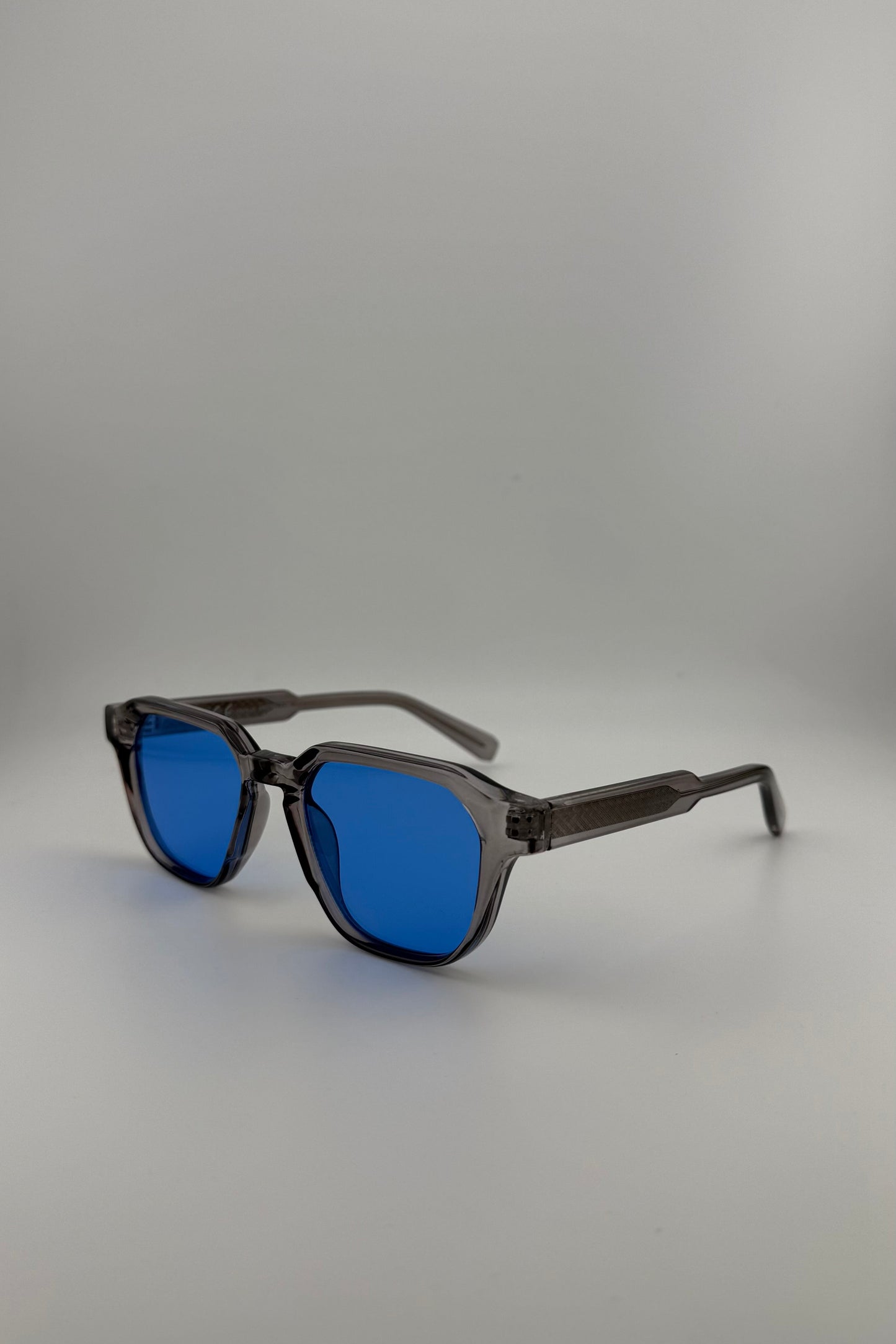 Nocturne Blue
